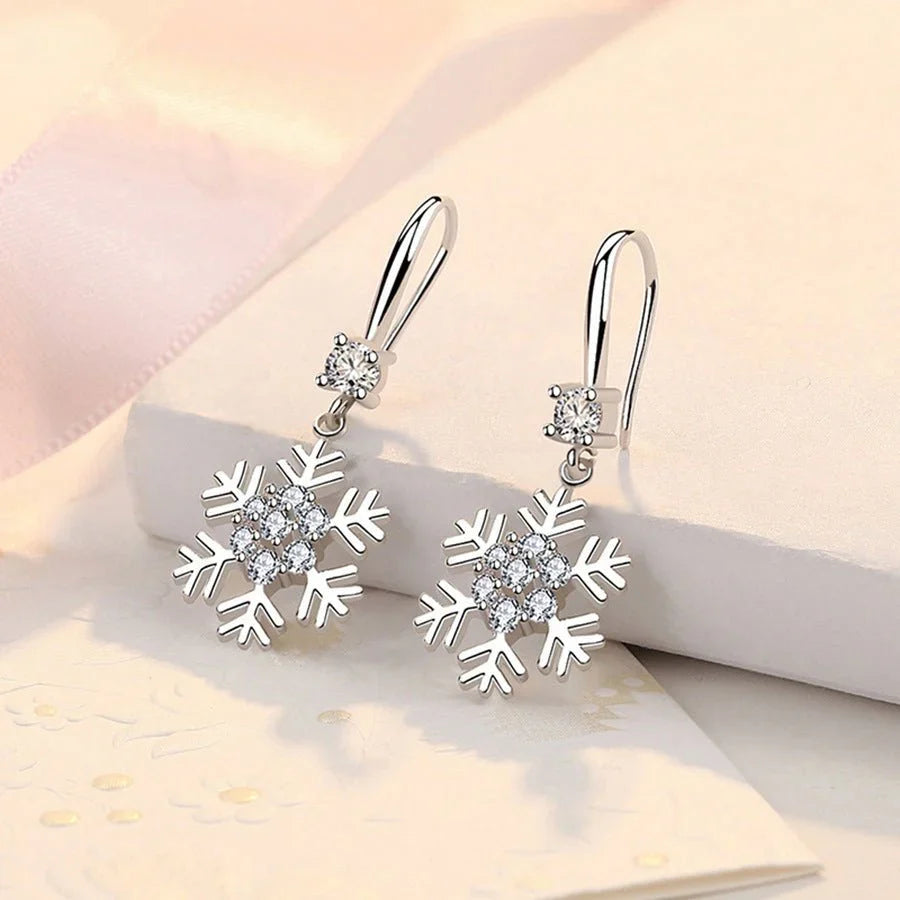 Temperament Snowflake Earrings With Rhinestones Fashion